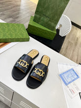 Load image into Gallery viewer, SE987 Women's Interlocking G cut-out Slide Sandal / Size4-11