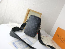 Load image into Gallery viewer, MBG038 Double Phone Pouch NM / 4.3 x 7.1 x 3.1 inches