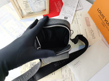 Load image into Gallery viewer, MBG038 Double Phone Pouch NM / 4.3 x 7.1 x 3.1 inches