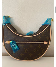 Load image into Gallery viewer, LB735 Loop / 9.1 x 5.1 x 2.4 inches