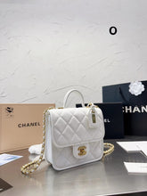 Load image into Gallery viewer, CC621 Small Flap Bag with Top Handle / 6.6 × 8 × 2.3 inch