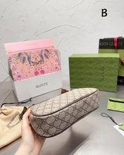 Load image into Gallery viewer, GC452 Ophidia GG Small Handbag / 9.8"W x 5.9"H x 2.5"D