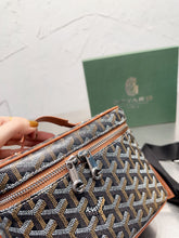 Load image into Gallery viewer, GY009 Muse Vanity Case / 6.3x5.5x7.9inch