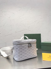 Load image into Gallery viewer, GY009 Muse Vanity Case / 6.3x5.5x7.9inch