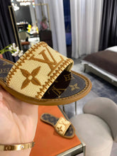 Load image into Gallery viewer, SE603 Size 4-12