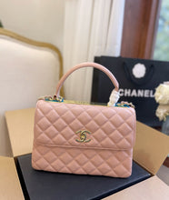 Load image into Gallery viewer, CC630 Flap Bag with Top Handle / 6.6 × 9.8 × 4.7 in