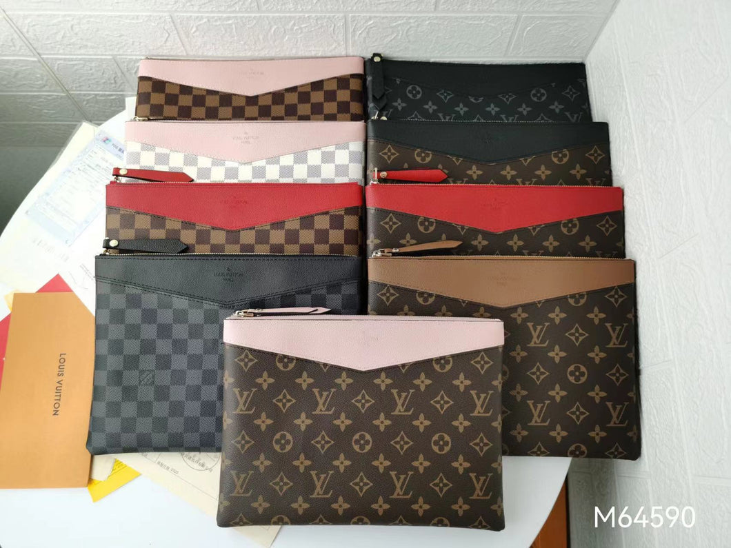 LB835 Daily Pouch / 11.6 x 8.3 x 0.4 inches