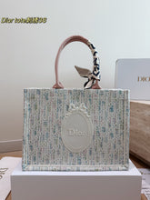 Load image into Gallery viewer, DR651 Dior CD Book Tote 25 with 3D Embroidery / 35 x 28 cm
