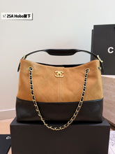 Load image into Gallery viewer, CC1492 Chanel 25A Suede Tote / 33×25cm
