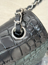 Load image into Gallery viewer, CC1497 Chanel 26A Classic Flap Croc-Embossed Bag / HIGHEST QUALITY VERSION / 20cm
