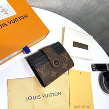 Load image into Gallery viewer, LB1362 LV Wallet / 9x9cm
