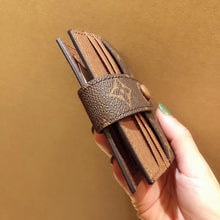 Load image into Gallery viewer, LB1363 LV Wallet / 9x9cm
