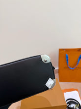 Load image into Gallery viewer, LB1364 LV New AIma Shell Bag 25X28CM
