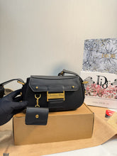Load image into Gallery viewer, DR590 Dior Crossbody Bag Streetchic /24X12CM
