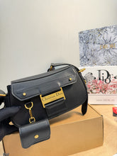Load image into Gallery viewer, DR590 Dior Crossbody Bag Streetchic /24X12CM
