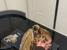 Load image into Gallery viewer, CC1212 Chanel 25s Hobo Mini/22X15CM
