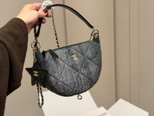 Load image into Gallery viewer, CC1215 CHANEL Coco Neige 25N|25K/21X15CM
