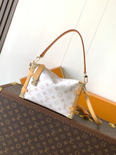 Load image into Gallery viewer, LB1370 LVSide Trunk Medium Handbag Monogram/ HIGHEST QUALITY VERSION/23.5 X 16X 8.5CM
