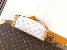 Load image into Gallery viewer, LB1370 LVSide Trunk Medium Handbag Monogram/ HIGHEST QUALITY VERSION/23.5 X 16X 8.5CM
