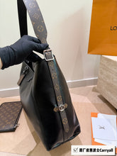 Load image into Gallery viewer, LB1371 LV CARRYALL DARK /39X23X15CM
