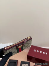Load image into Gallery viewer, GC760 Gucci Wallet
