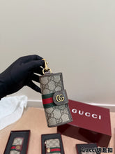 Load image into Gallery viewer, GC761 Gucci Wallet
