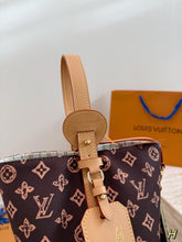 Load image into Gallery viewer, LB1371 LV 130th Anniversary Limited Edition New All in BB /19X17CM
