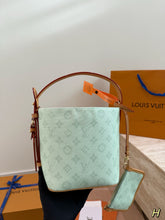 Load image into Gallery viewer, LB1371 LV 130th Anniversary Limited Edition New All in BB /19X17CM
