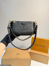 Load image into Gallery viewer, LB1373 LV Three Piece Set Multi Pochette Accessories /24X13CM
