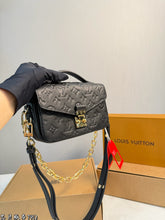 Load image into Gallery viewer, LB1374 LV New small Mailman Metis /21X12X4CM
