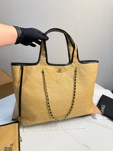 Load image into Gallery viewer, CC1217 Chanel Straw Woven Tote Bag /42X33CM
