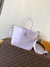 Load image into Gallery viewer, LB1375 LV Neverfull Bandouli è re Inside Out BB Handbag /26.5X16.5X11CM /HIGHEST QUALITY VERSION
