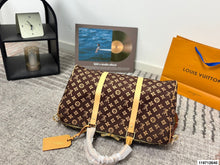 Load image into Gallery viewer, LB1377 Speedy 45 Special Edition / 45X25CM
