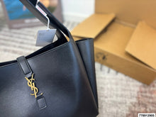 Load image into Gallery viewer, YSK449 YSL Hobo Shopping Bag / 30X28CM

