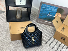 Load image into Gallery viewer, YSK450 Saint Laurent  New Model / 17X14CM
