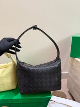 Load image into Gallery viewer, BV083 Bottega Veneta Wallace /23X14CM
