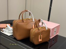 Load image into Gallery viewer, MIU006 Miumiu Aptop / S 23X6CM /L 34X23CM
