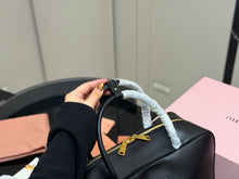 Load image into Gallery viewer, MIU007 Miumiu Aptop / S 23X6CM /L 34X23CM
