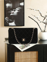 Load image into Gallery viewer, CC1237 CHANEL  Classic /HIGHEST QUALITY VERSION / 33X18X8CM
