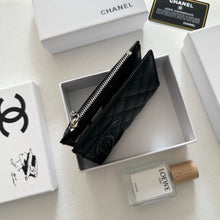 Load image into Gallery viewer, CC1238 Chanel Sheepskin Wallet / 12X10CM
