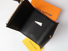 Load image into Gallery viewer, LB1384 LV VICTORINE Monogram Wallet /12X9CM
