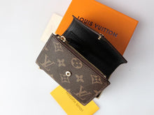 Load image into Gallery viewer, LB1384 LV VICTORINE Monogram Wallet /12X9CM
