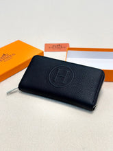 Load image into Gallery viewer, HM174 Hermès Wallet / 20x10 CM
