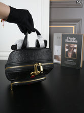 Load image into Gallery viewer, GC765 Gucci Backpack / 22X28 CM
