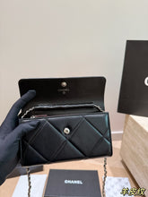 Load image into Gallery viewer, CC1243 Chanel Wallet Crossbody Bag / 18X10CM
