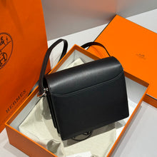 Load image into Gallery viewer, HM175 Hermes Roulis Mini Bag / 18 cm
