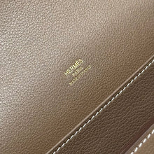 Load image into Gallery viewer, HM177 Hermes Roulis Mini Bag / 18 cm
