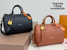 Load image into Gallery viewer, LB1396 LV Speedy 30 /30 × 21 cm
