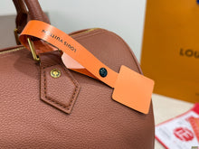 Load image into Gallery viewer, LB1396 LV Speedy 30 /30 × 21 cm
