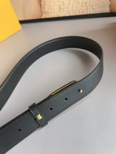 Load image into Gallery viewer, BL261 Fendi Women's 3.0 cm Leather Belt
